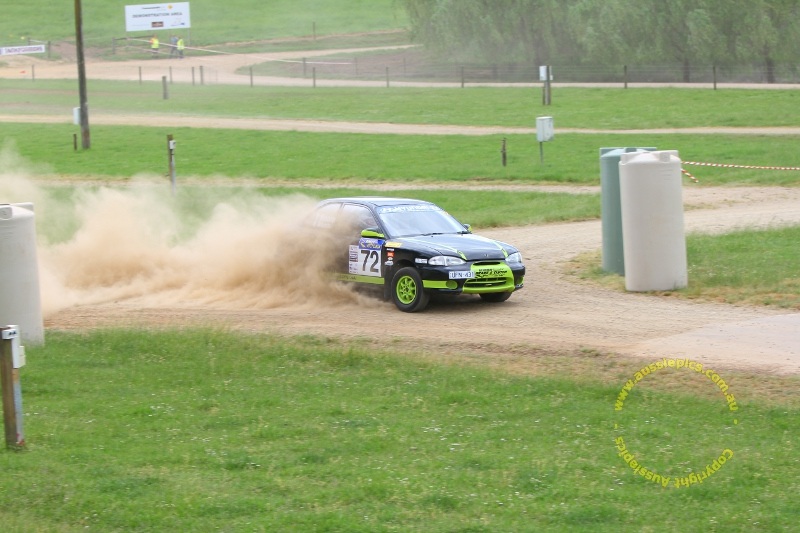 Tony Moore and Nikki Moore : Austrlian Rally Championships at Lardner Park