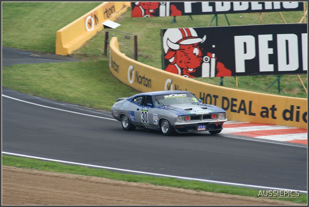 V8 Supercar shots from Bathurst 2011 : Glenn Seton's new XB