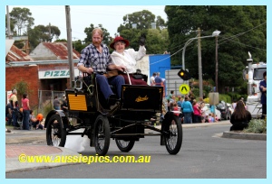 Dave and __ and his Stanley Steamer