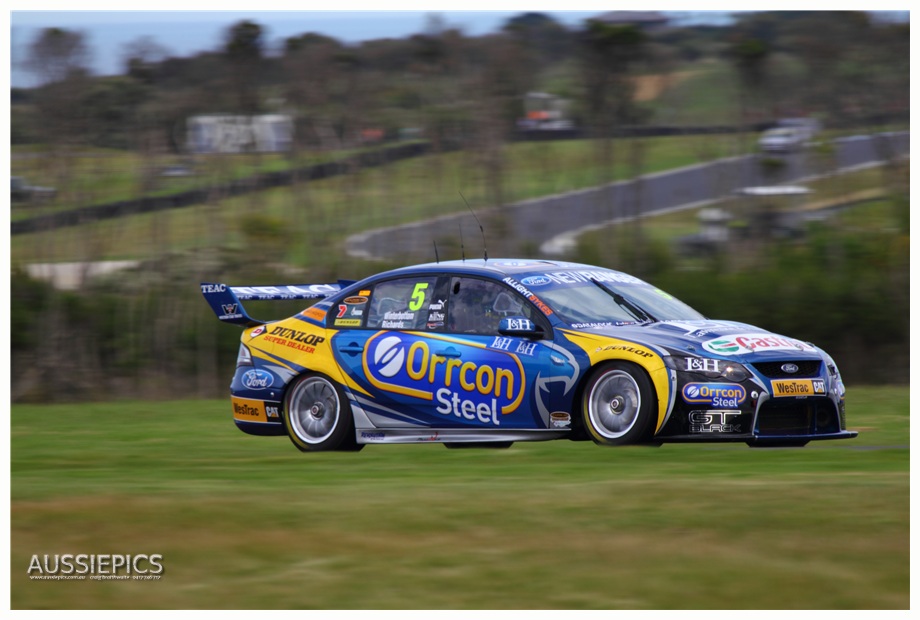 v8 Supercar shots from Phillip Island : Frosty's car. Mark (Frosty) Winterbottom, with Rich (Steve Richards) as co-driver for the enduro event.