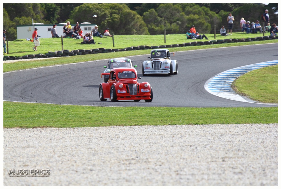 v8 Supercar shots from Phillip Island